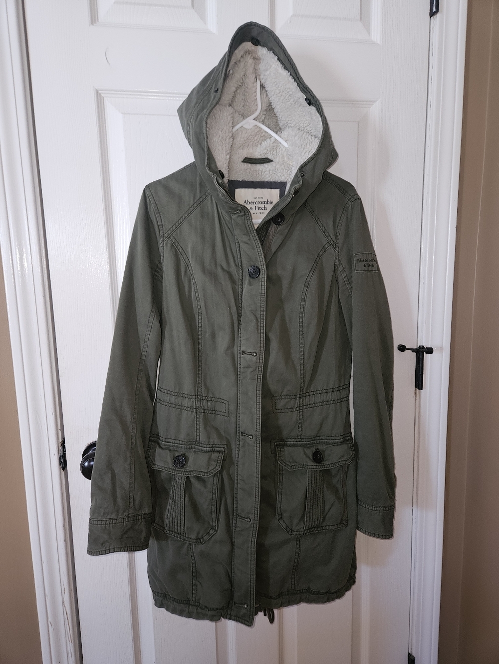 Abercrombie & Fitch Olive Green Hooded Sherpa-Lined Parka